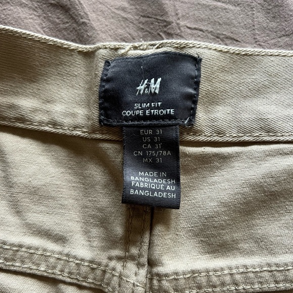 Men’s H&M khaki dress pant - Picture 3 of 3